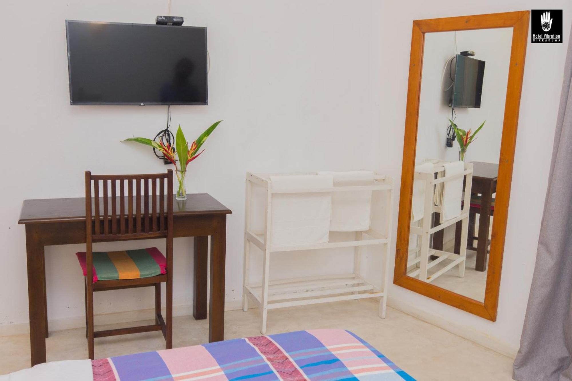 Hotel Vibration Hikkaduwa Ngoại thất bức ảnh
