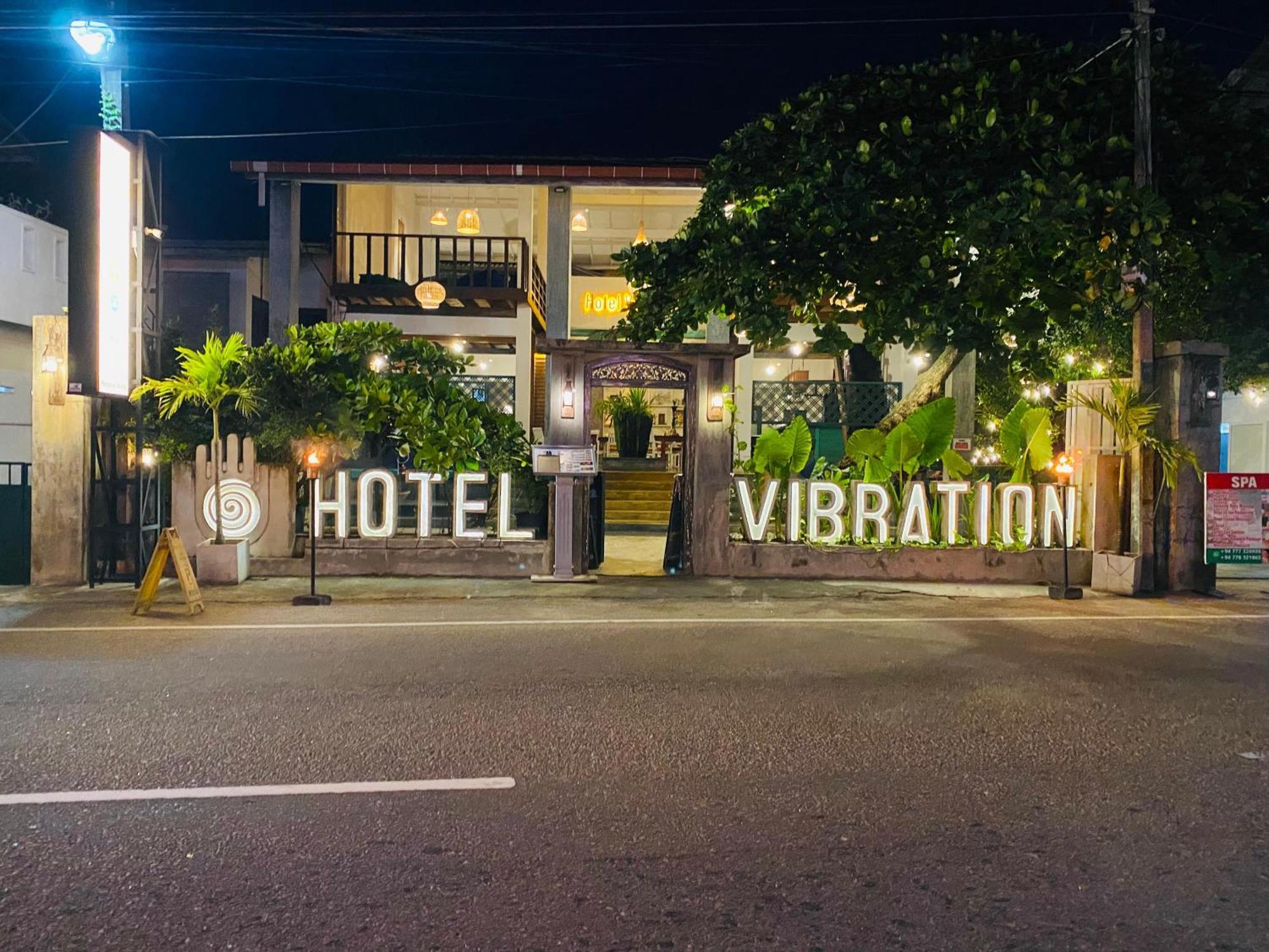 Hotel Vibration Hikkaduwa Ngoại thất bức ảnh